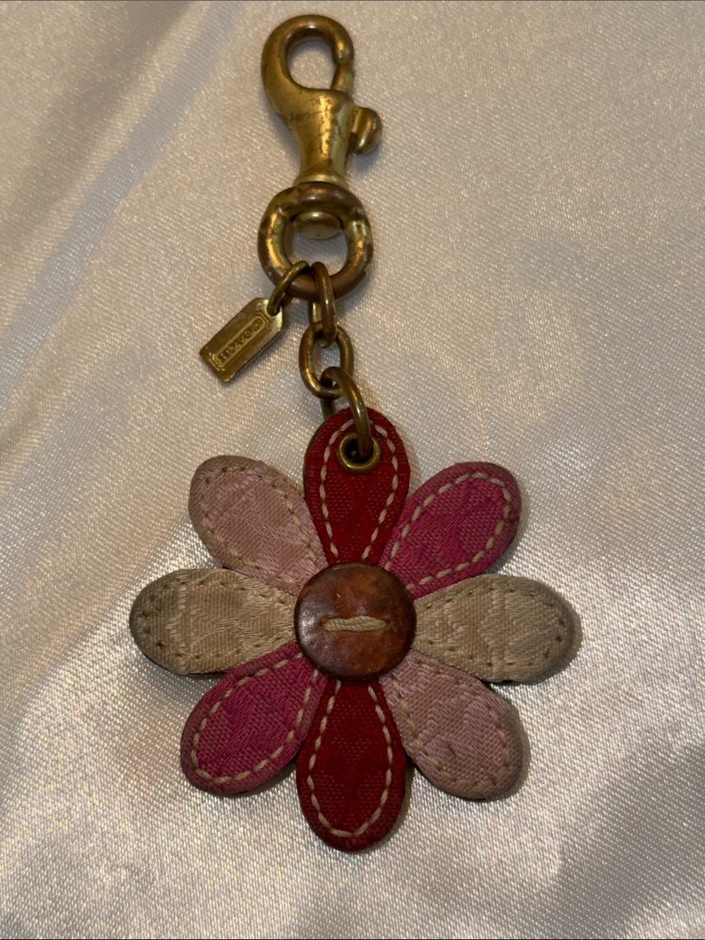 Coach Vintage Pink Signature Leather Cloth F lower Daisy Charm Fob Rare